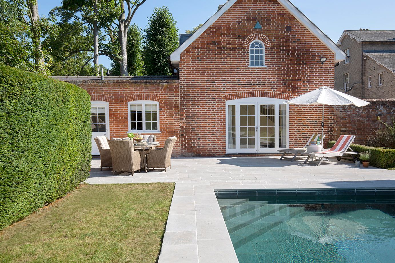 Clermont Gris® Aged Tumbled Limestone Pavers
