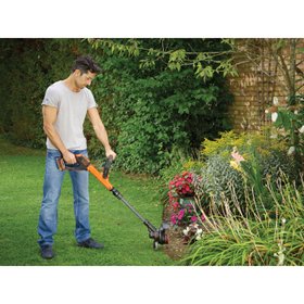 Black & Decker 28cm Cordless AFS Strimmer with 18V 2.0Ah Battery