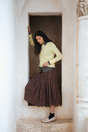 Gingham Linen Pleated Skirt in Caramel & Navy