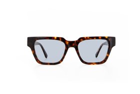 Macrae in Deep Havana with Glacier Tint