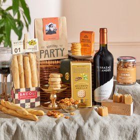 The Luxe Wine Lover's Hamper |  £69.00