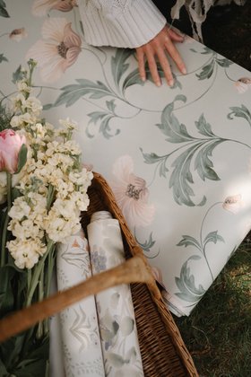 Blooming Flora Pale Olive - Wallpaper