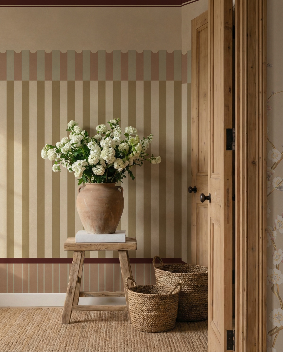 Linear Vertical Stripes - Wallpaper
