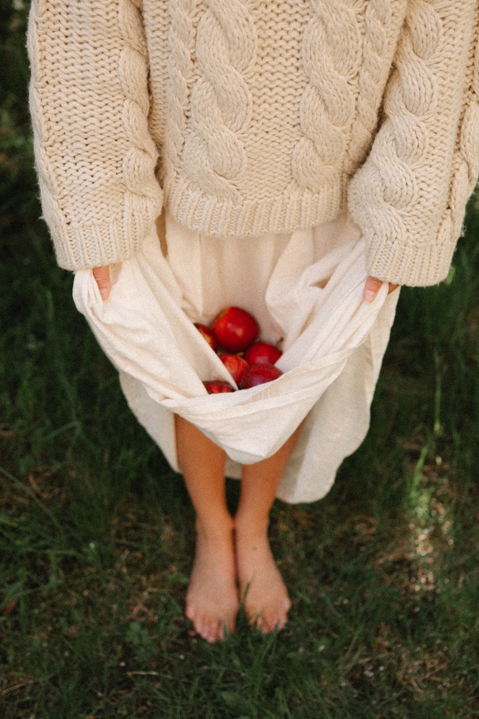 Harvest Home: Cozy Interiors for Autumn