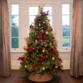 Christmas Tree Skirt with Tree Pattern