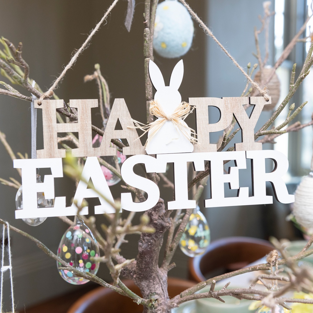 Wooden Happy Easter Hanger
