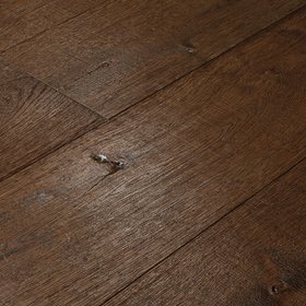 Broadleaf Wren Oak Plank Flooring   Swatch