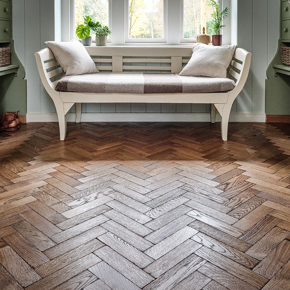 Broadleaf Textured Rich Oak Vintage Parquet Flooring   In Situ Square