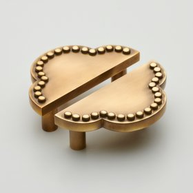 Clover Cabinet Pull Handle