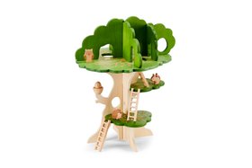 Woodland Trail Treehouse