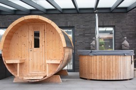 Emilia sauna barrel – Ø 2.25 x 3.5m – 42mm logs