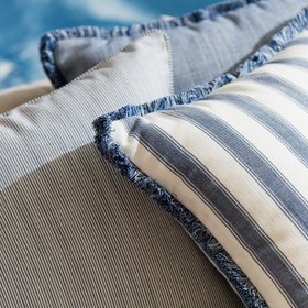 Tote Navy Cushion