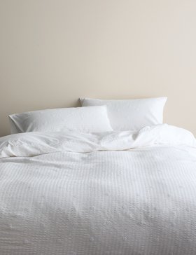 Embroidered Floral Seersucker Bedding Set