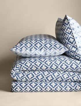 Cotton Blend Geometric Tile Bedding Set