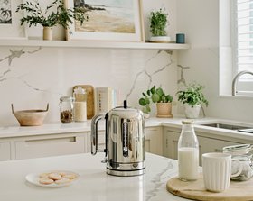 Dualit Classic Kettle in Polished