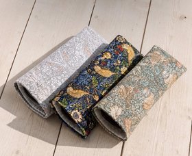 William Morris Print Glasses Case: Vintage Cotton Sleeve for Sunglasses