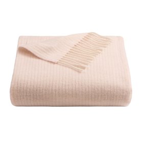 French_Bedroom_Cashmere Throw in Petal Pink_£165
