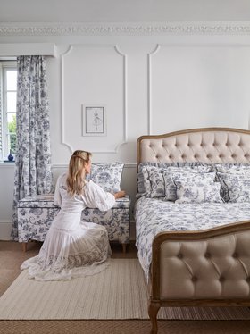 French Bedroom_French Romance Oatmeal Linen Upholstered Bed_£1245