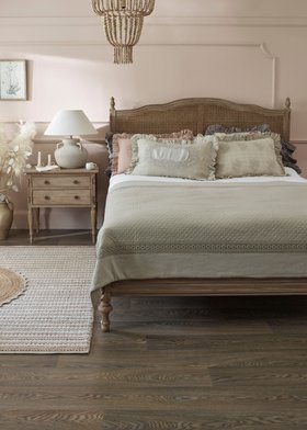 French Bedroom_Pink & White Woven Wool Rug_£140