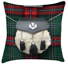 Artylicious @ WowThankYou: Scottish Sporran printed cushion