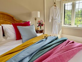 Kendal Herringbone Bright Pink & Bright Blue Soft Merino Wool Blanket