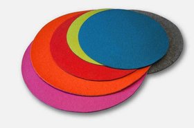DOT runde Filz-Fliesen, selbstklebend  - 28 Farben, 3 Stärken, 20 bis 120 cm Durchmesser