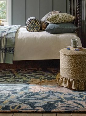 Teppich Morris & Co. Honeysuckle & Tulip Teal 130407