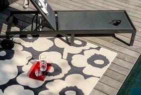 Marimekko Teppich in/outdoor Unikko 434305 Charcoal/White