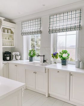 Raffrollo für die Küche.jpeg