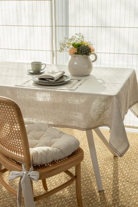 Leinen auf dem Tisch – natürliche Gastlichkeit neu interpretiert