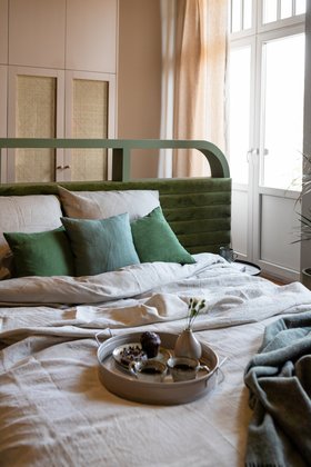 Mit Leinen einrichten