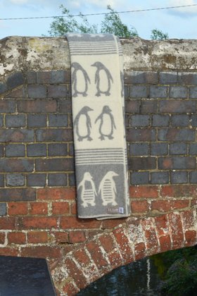 Penguin Small Wool Blanket