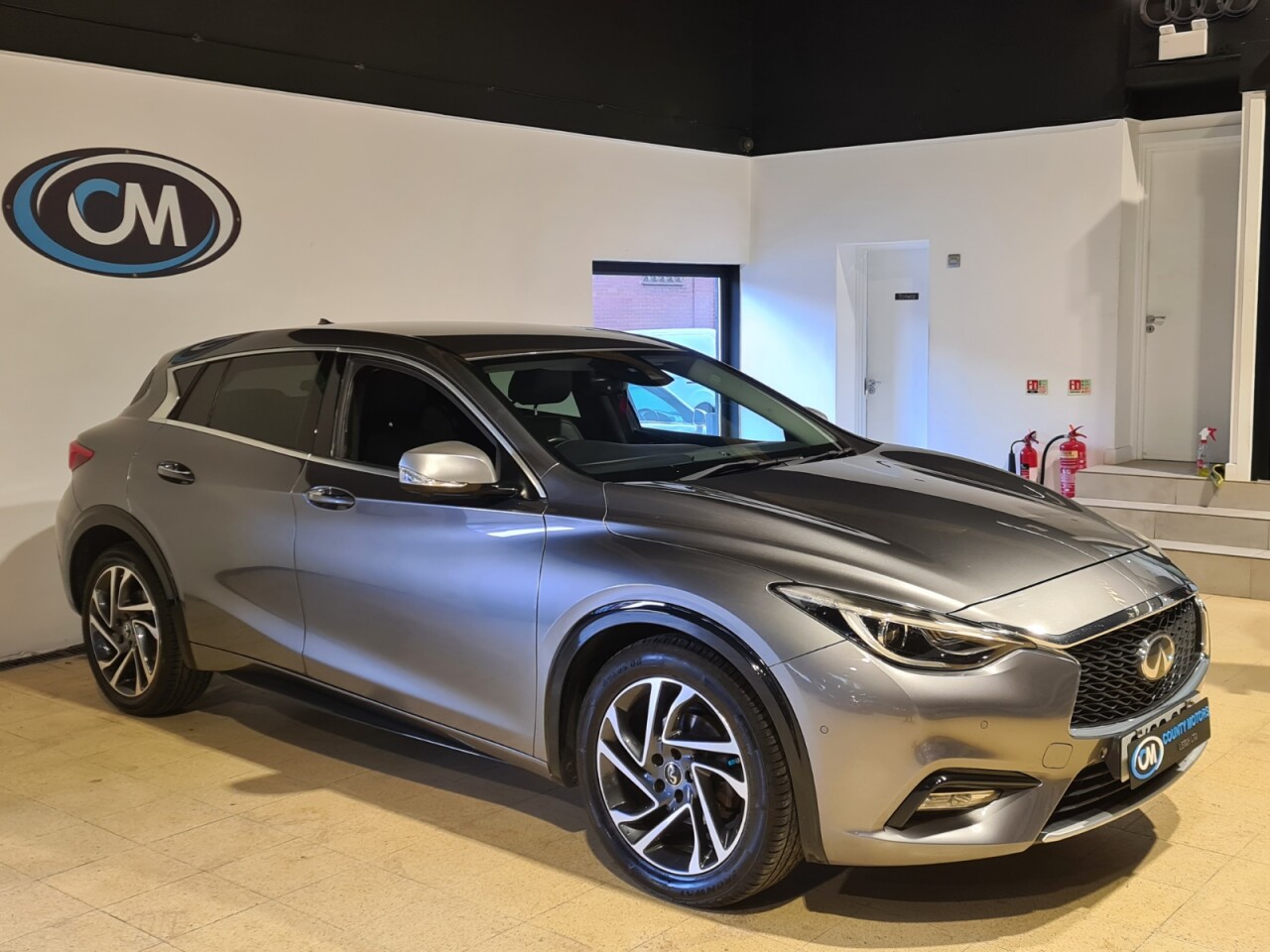 2017 INFINITI Q30 for sale