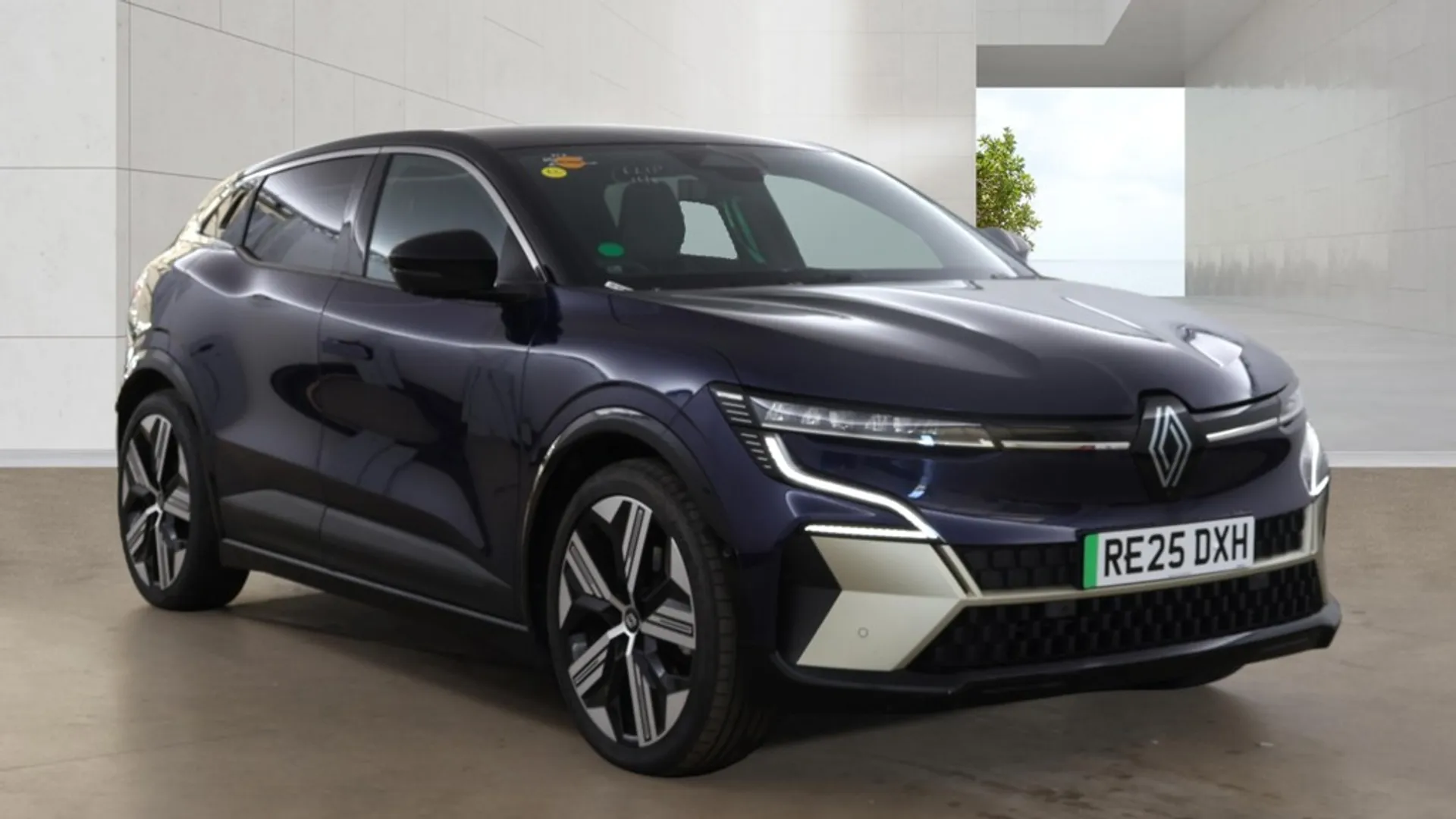 2025 RENAULT MEGANE E-TECH for sale