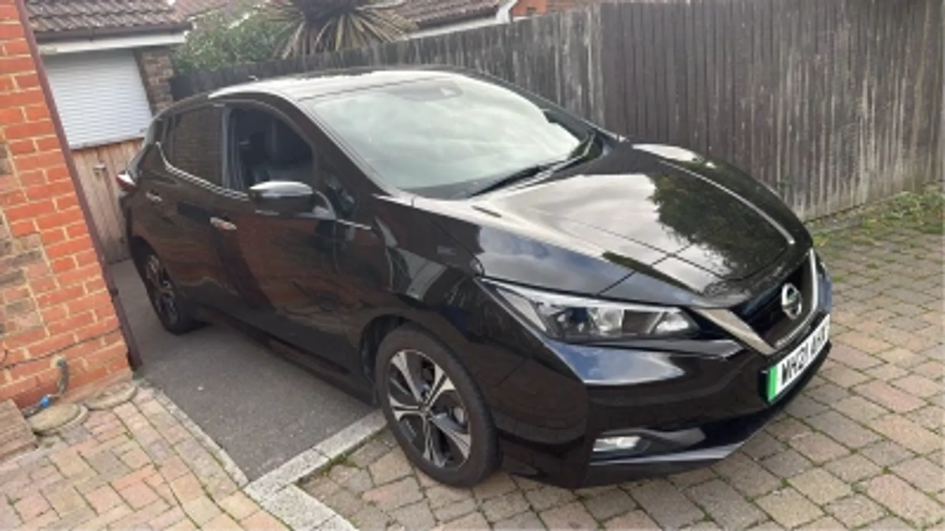 2021 NISSAN LEAF for sale