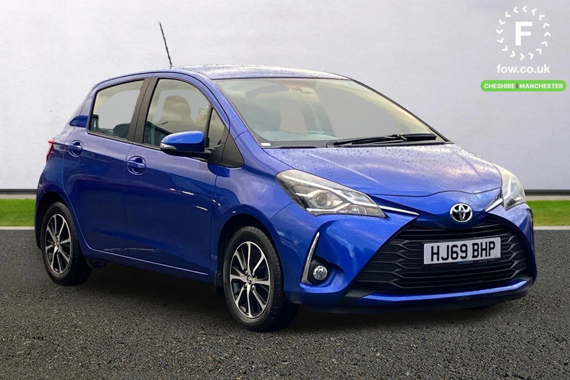 2019 TOYOTA YARIS for sale