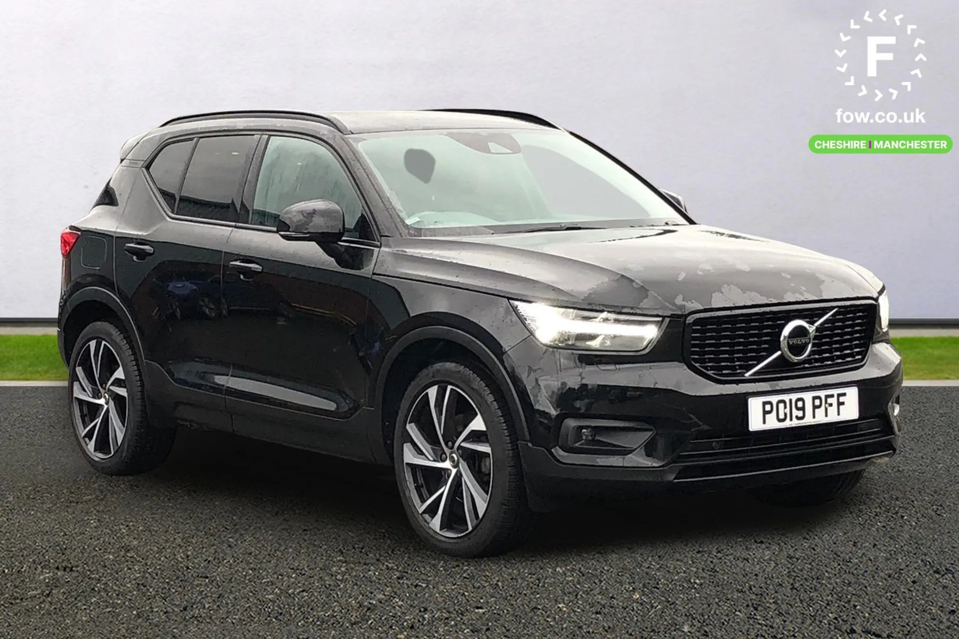 2019 VOLVO XC40 for sale