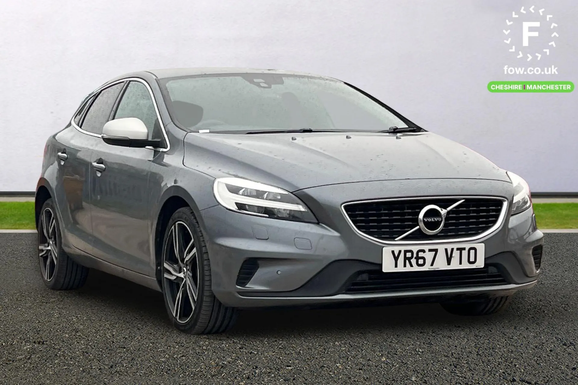 2017 VOLVO V40 for sale