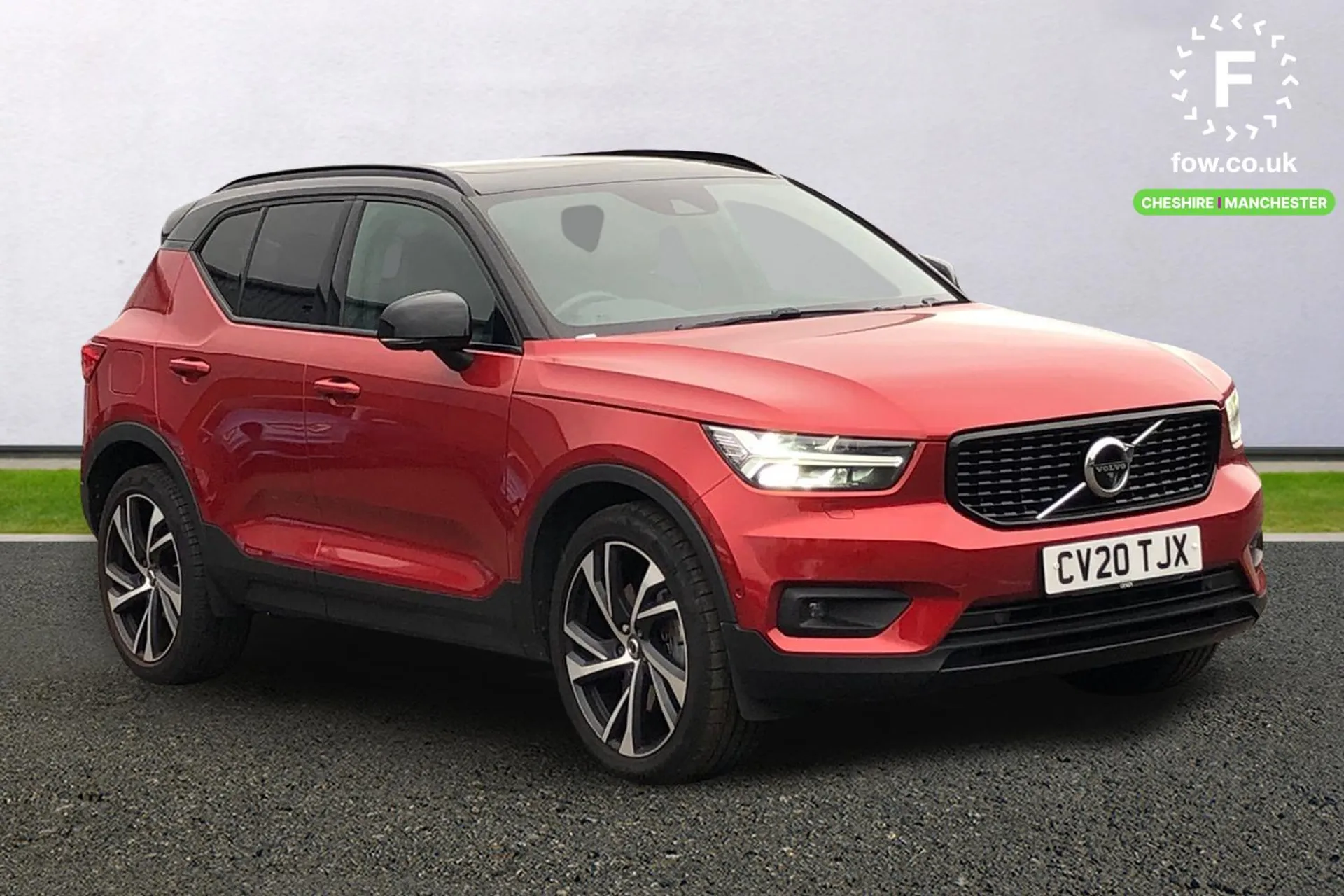 2020 VOLVO XC40 for sale