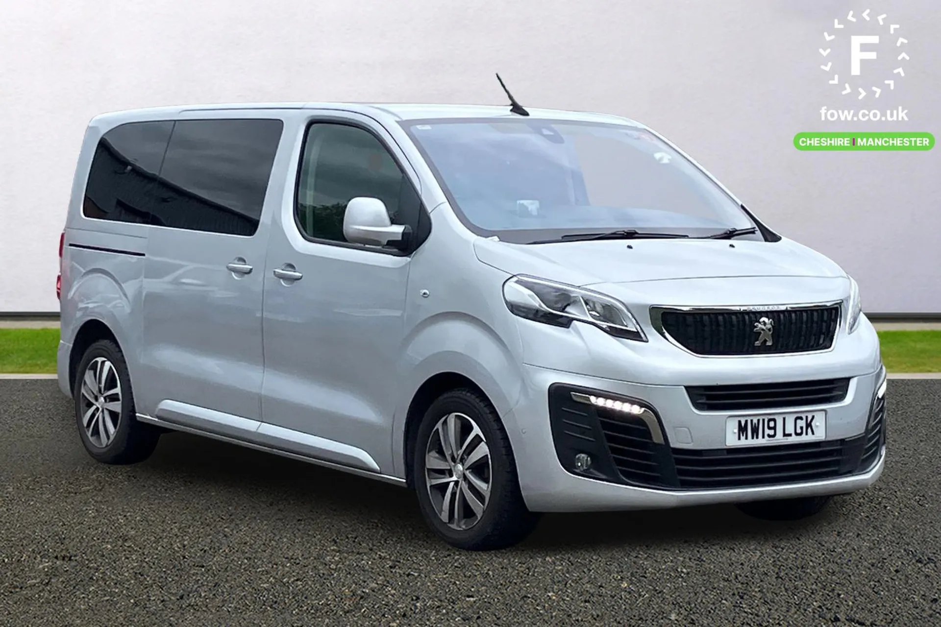2019 PEUGEOT TRAVELLER for sale