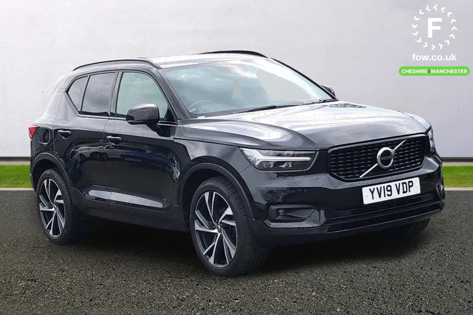 2019 VOLVO XC40 for sale
