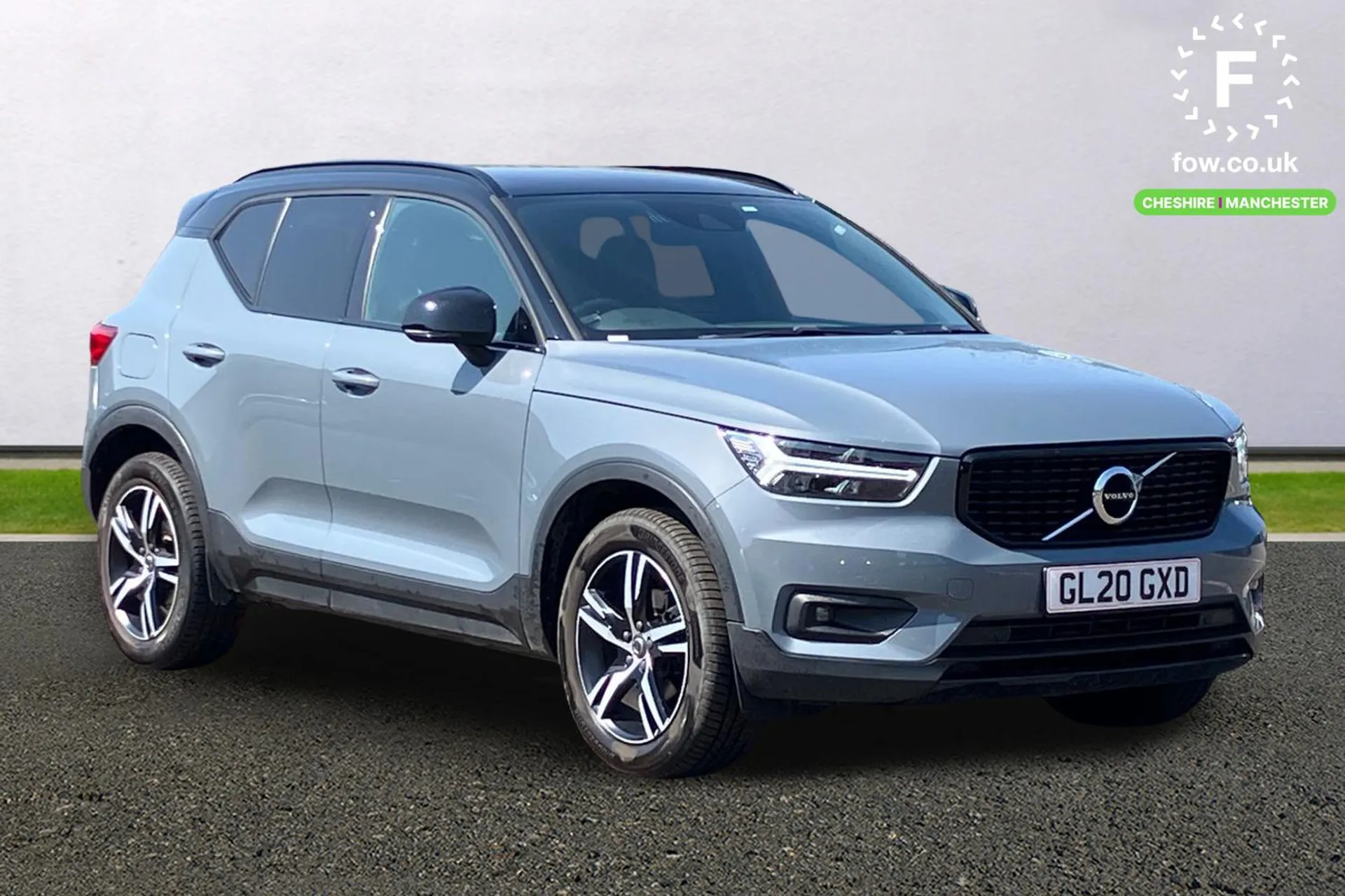 2020 VOLVO XC40 for sale