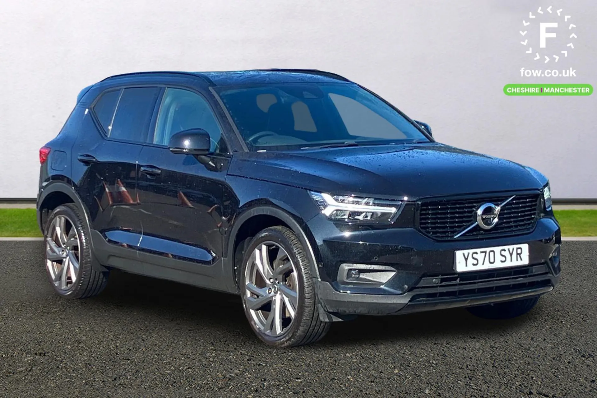 2020 VOLVO XC40 for sale