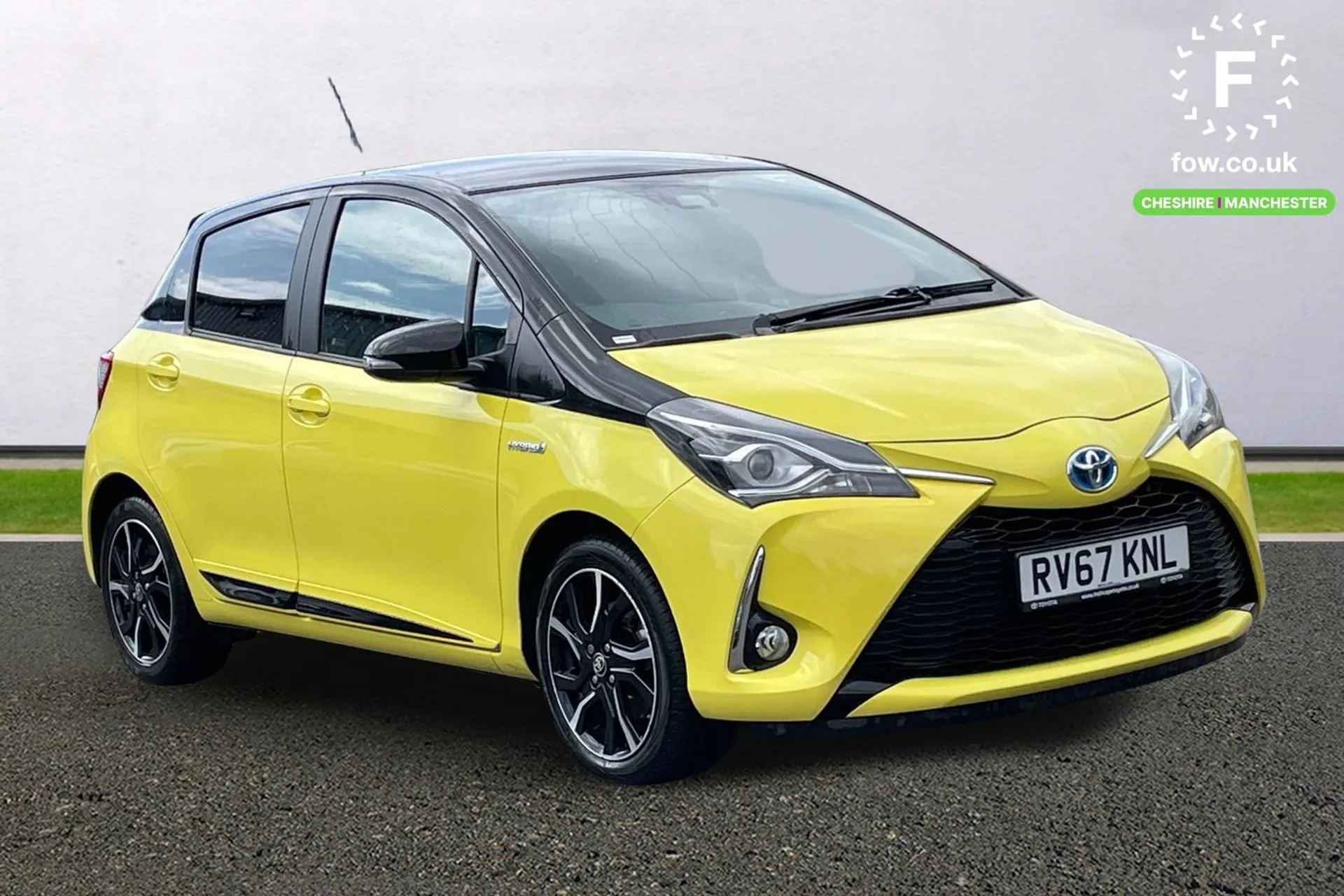 2017 TOYOTA YARIS for sale