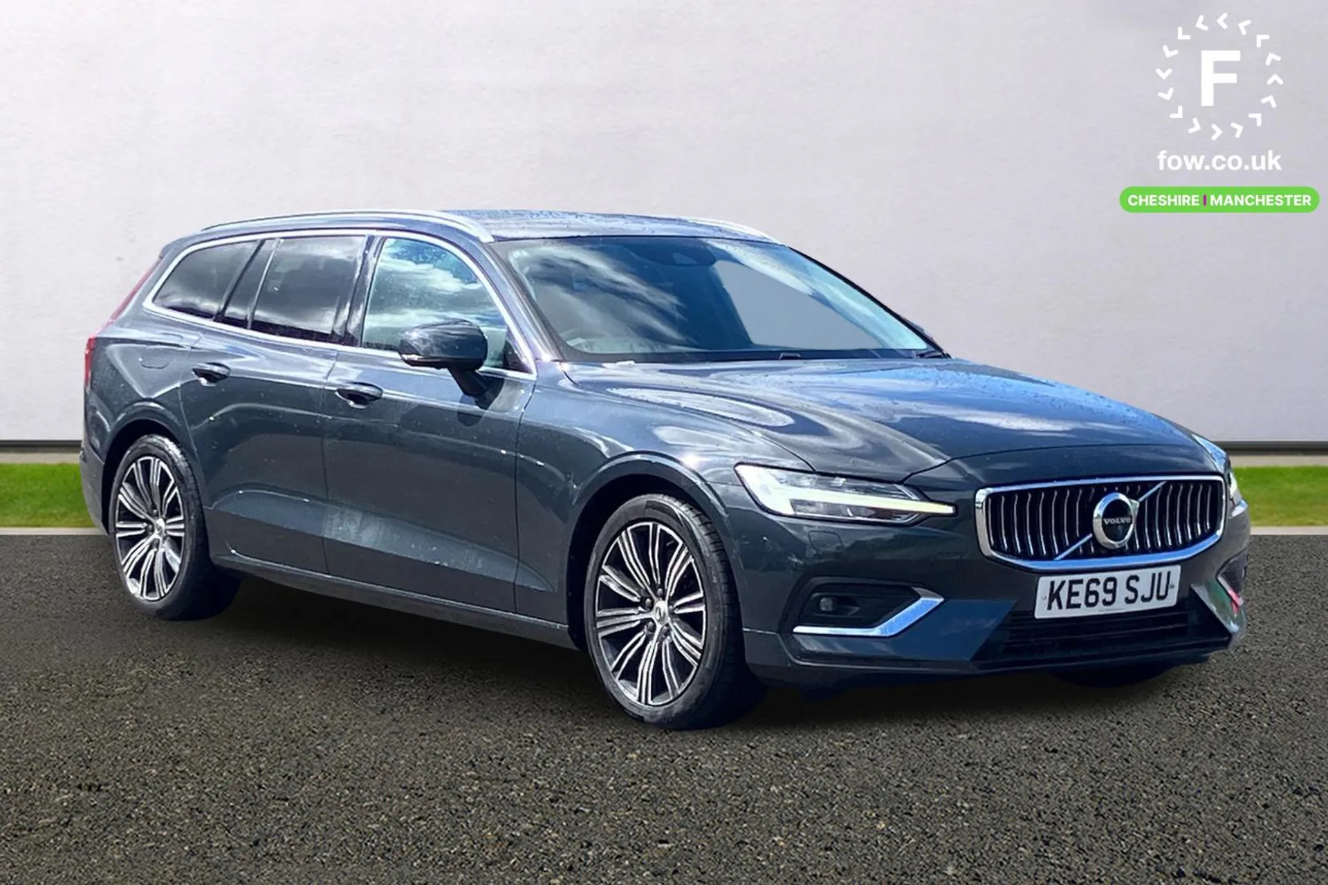 2020 VOLVO V60 for sale