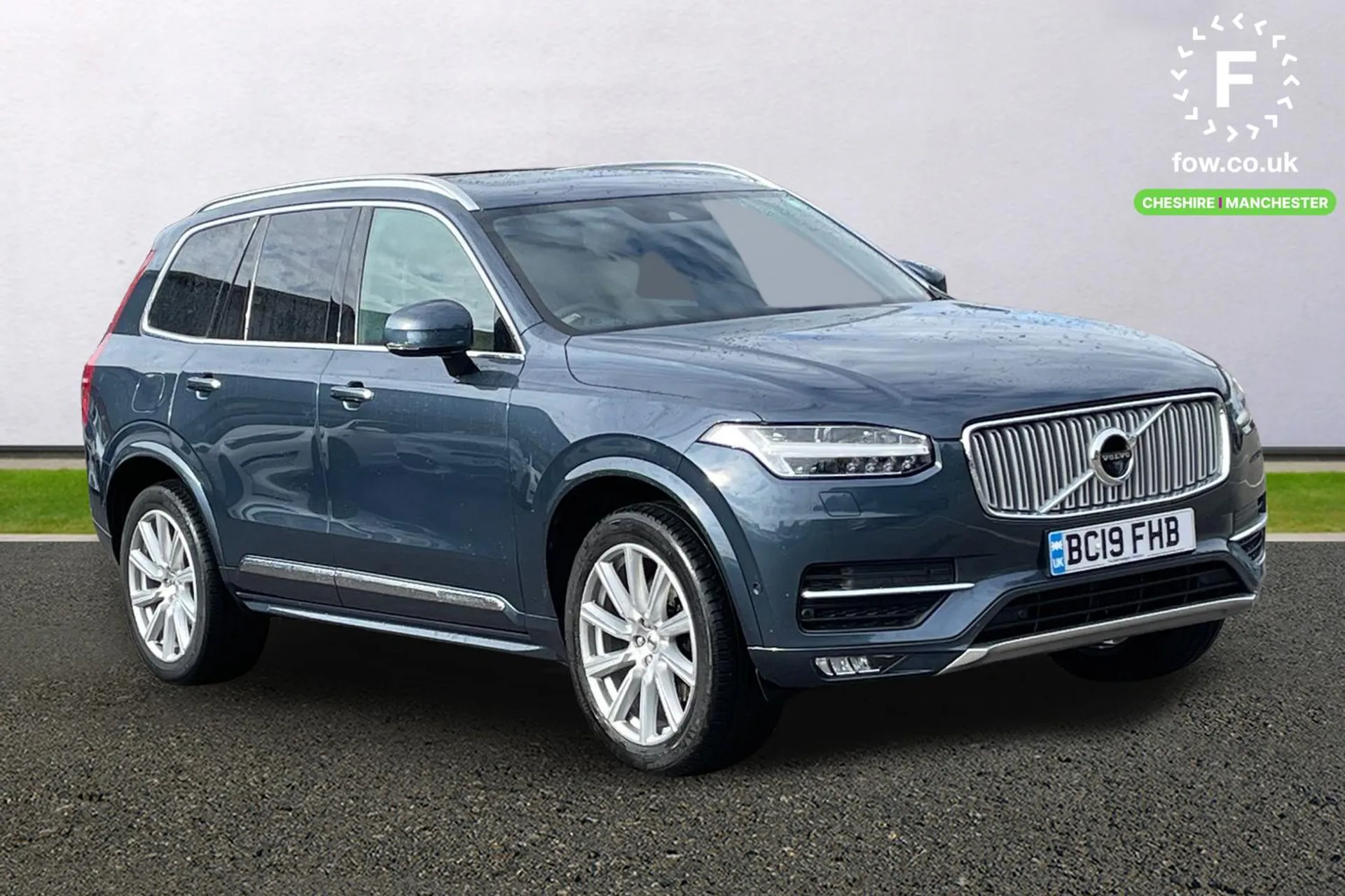 2019 VOLVO XC90 for sale