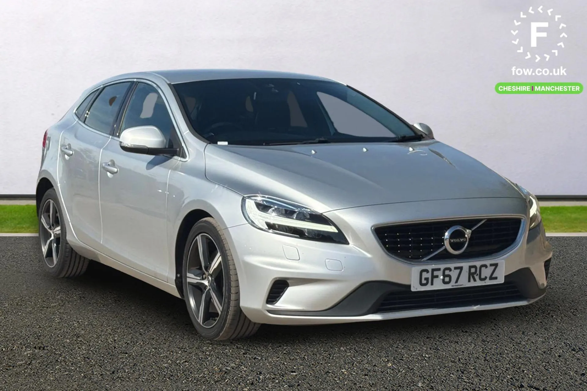 2017 VOLVO V40 for sale