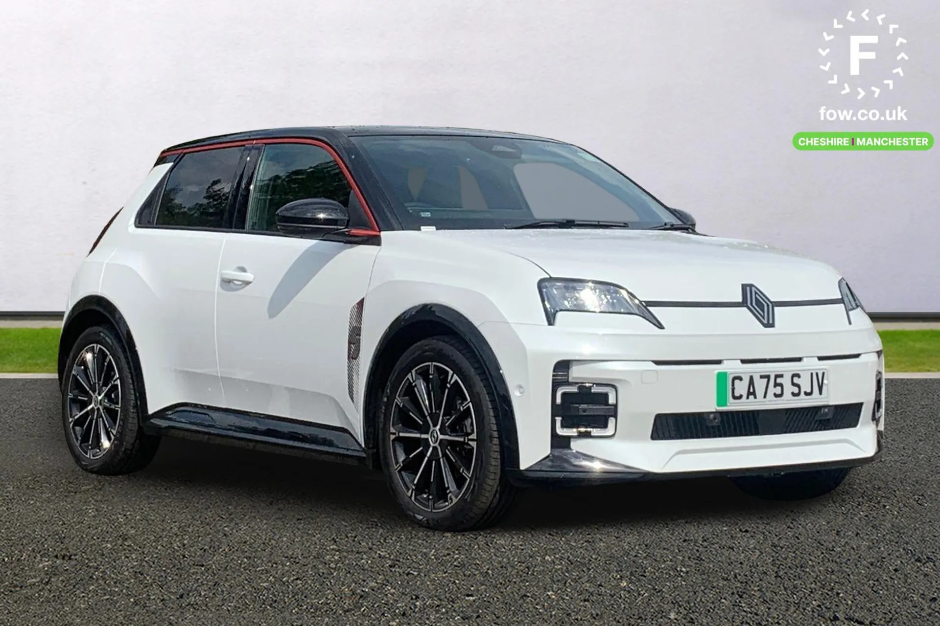 2025 RENAULT 5 for sale