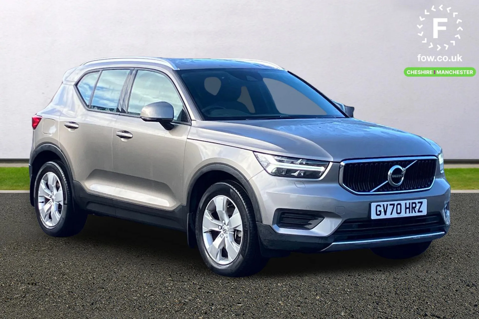 2020 VOLVO XC40 for sale