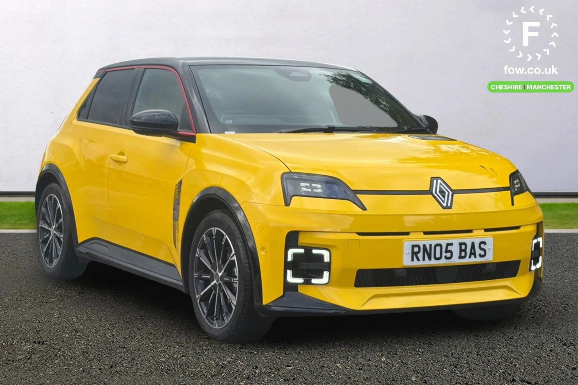 2025 RENAULT 5 for sale